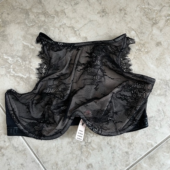 Victoria's Secret Other - Victoria’s Secret Bra NWT